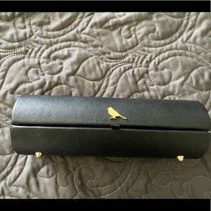 Kestrel Makeup Brush Holder